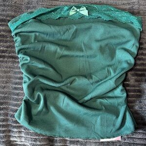 Chic Green Lace-Trimmed Bandeau